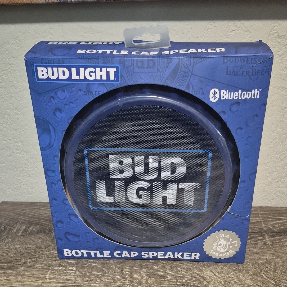 Bud Light Bluetooth Bottle Cap Speaker